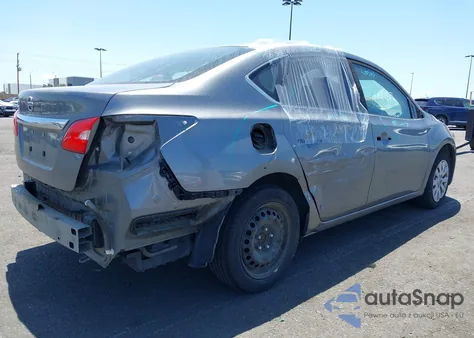 2017 Nissan Sentra S z USA, uszkodzony, nr VIN 3N1AB7AP6HY374541